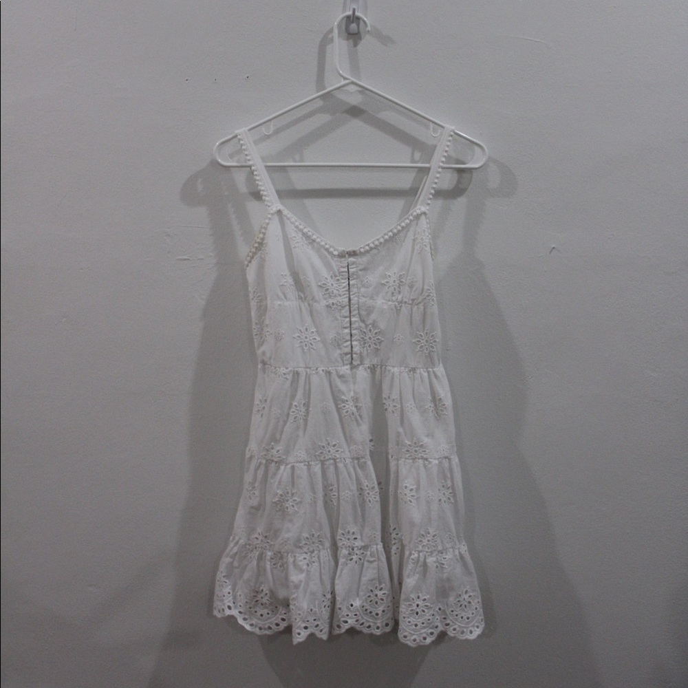 WHITE EYELET LACE FOREVER 21 DRESS